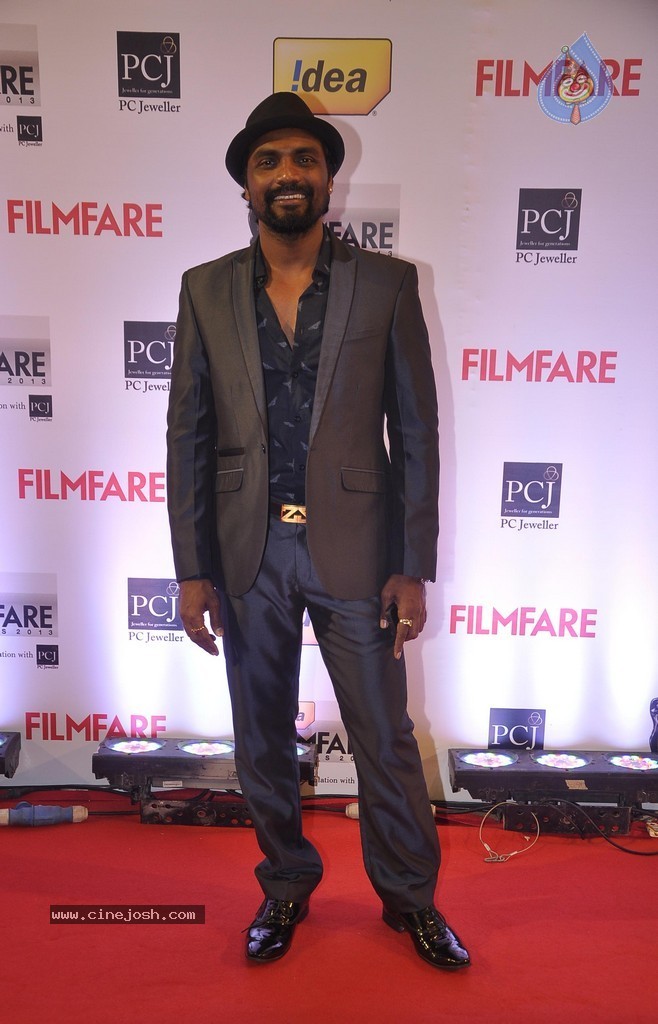 Celebs at 59th IDEA Filmfare Awards Red Carpet - 7 / 90 photos