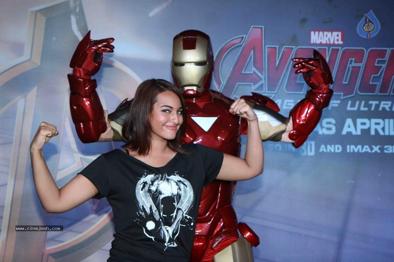 Celebs at Avengers Age of Ultron Special Show - 7 / 53 photos