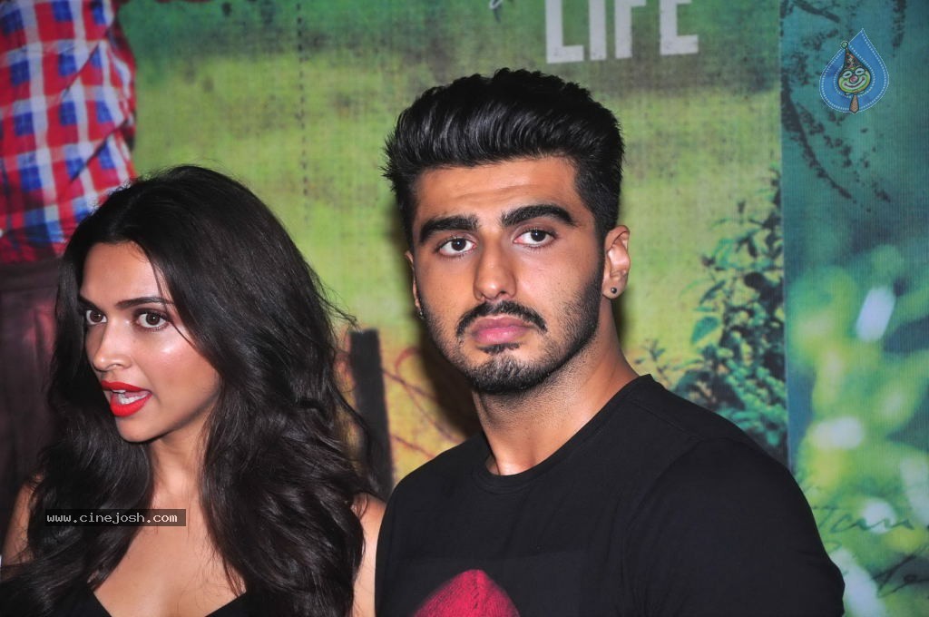 Celebs at Finding Fanny Special Show - 43 / 54 photos