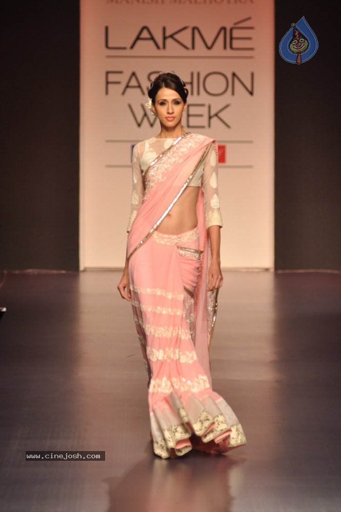 Celebs Walks the Ramp at LFW Summer Resort 2013 - 104 / 186 photos