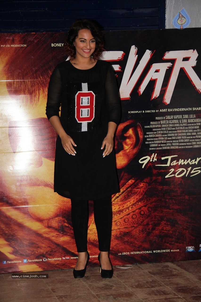 Film Tevar Promotion at IIT Powai - 10 / 30 photos