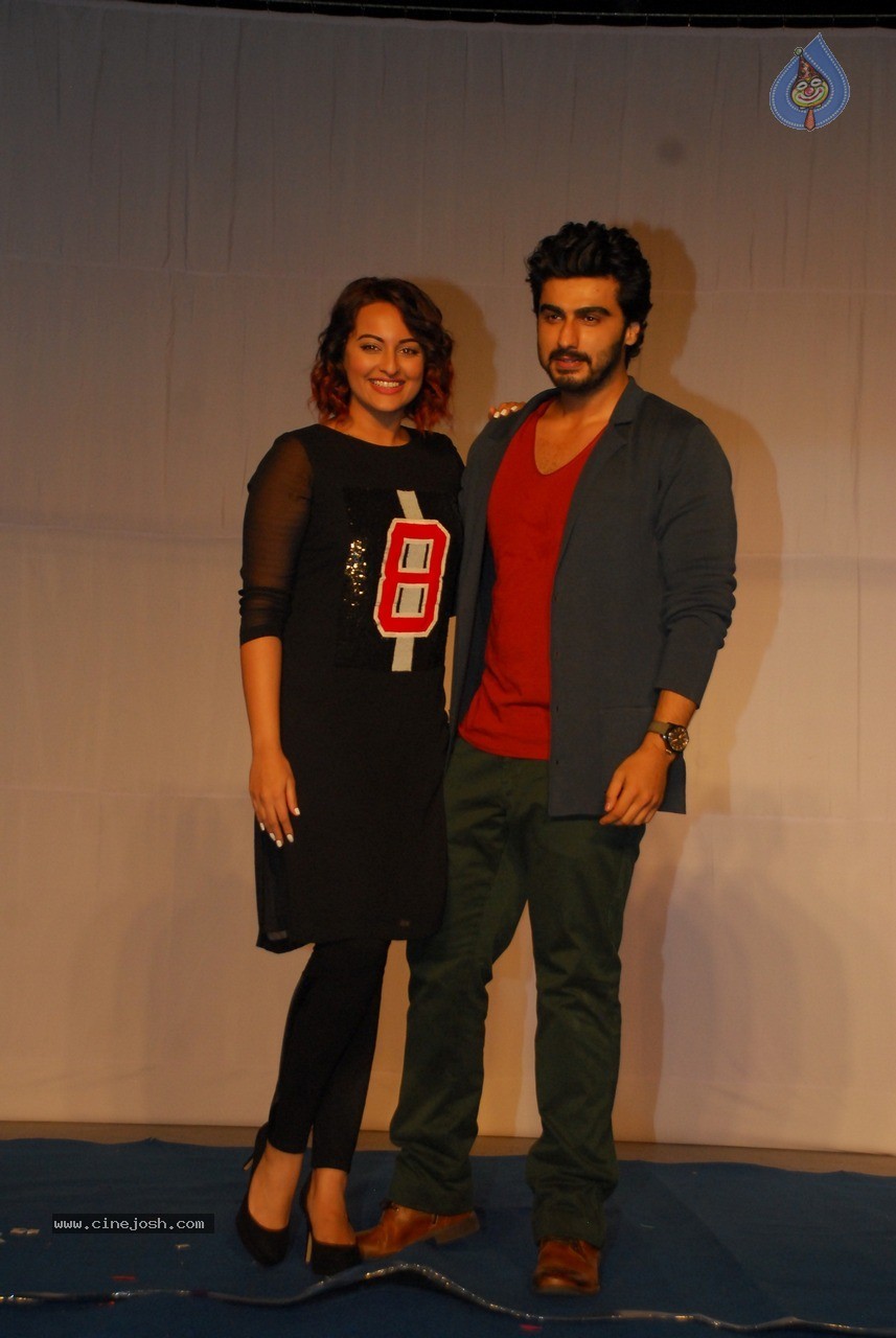 Film Tevar Promotion at IIT Powai - 15 / 30 photos