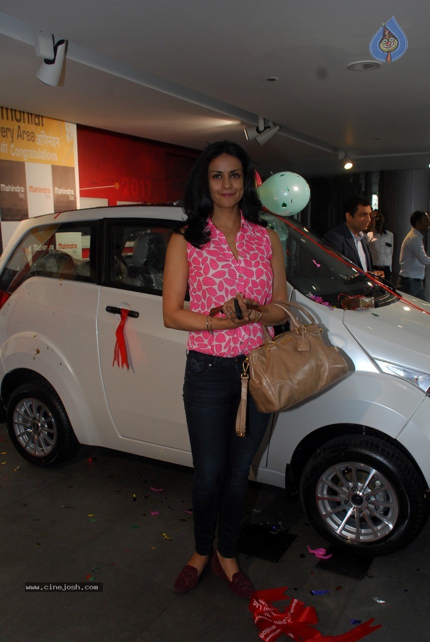 Gul Panag Birthday Event - 19 / 30 photos