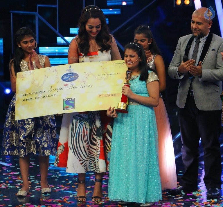 Indian Idol Junior Grand Finale - 6 / 21 photos