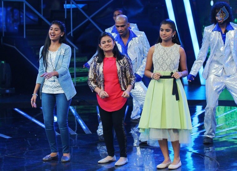 Indian Idol Junior Grand Finale - 11 / 21 photos
