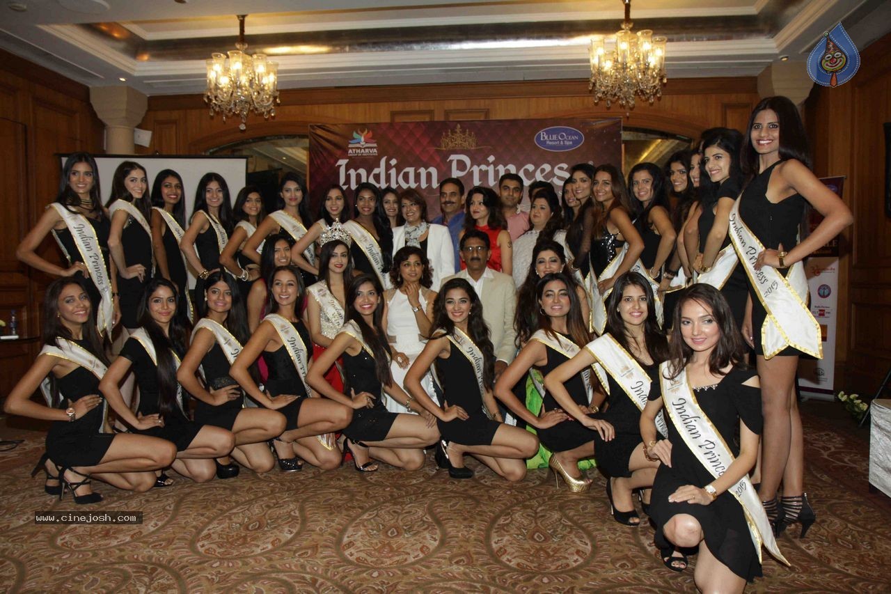 Indian Princess 2015 World Grand Finale PM - 12 / 45 photos