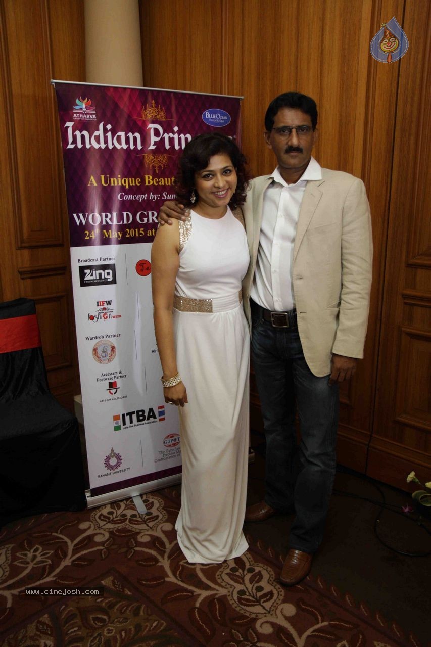 Indian Princess 2015 World Grand Finale PM - 14 / 45 photos