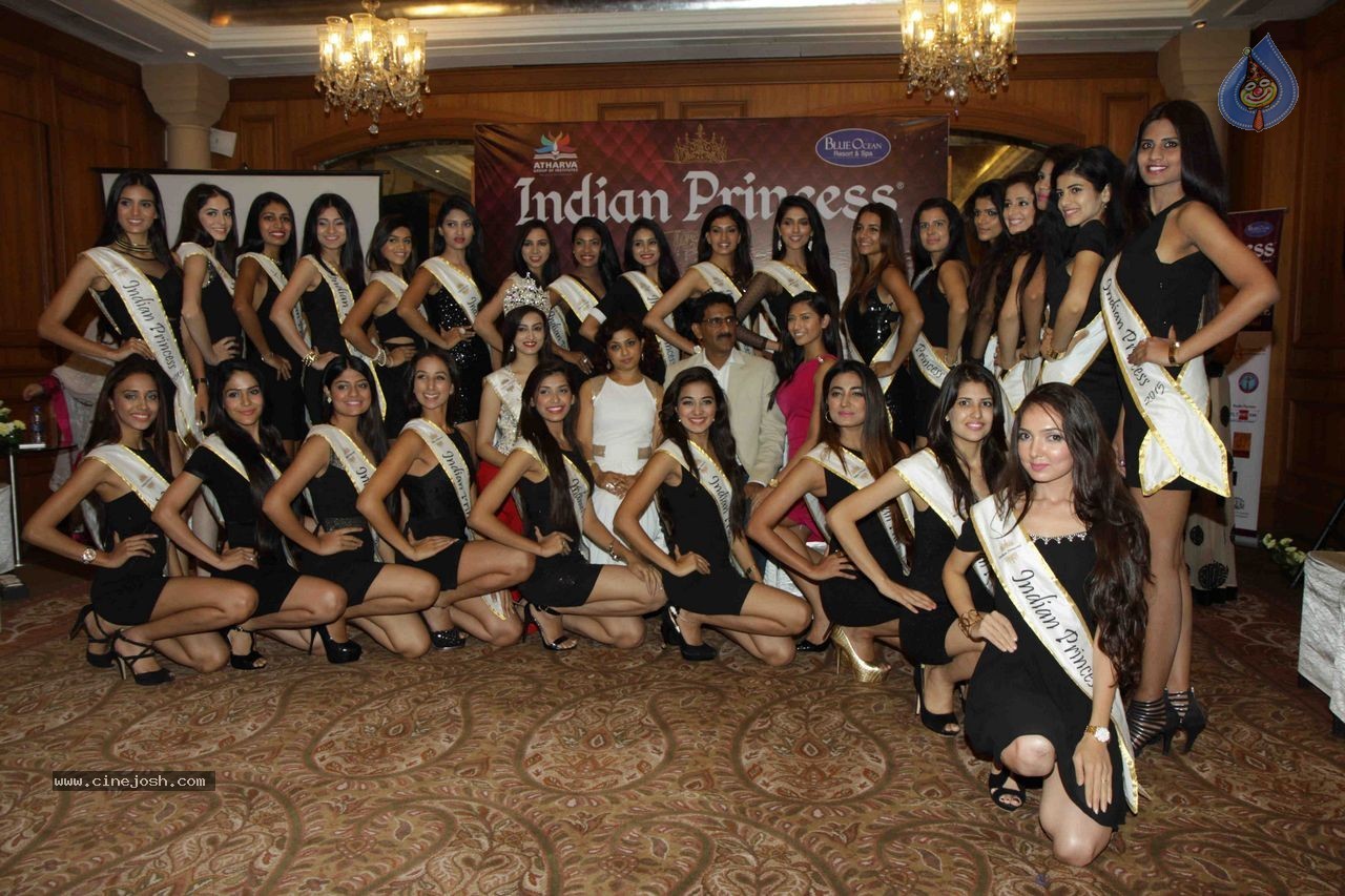 Indian Princess 2015 World Grand Finale PM - 20 / 45 photos