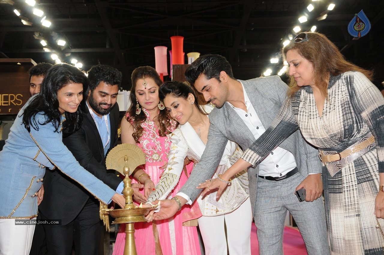 Jayapradha at Bridal Asia Shopping Expo Launch - 12 / 12 photos