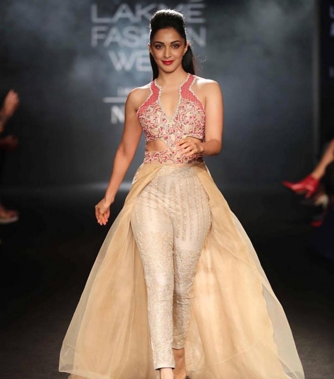 Lakme Fashion Week 2018 Grand Finale - 15 / 48 photos