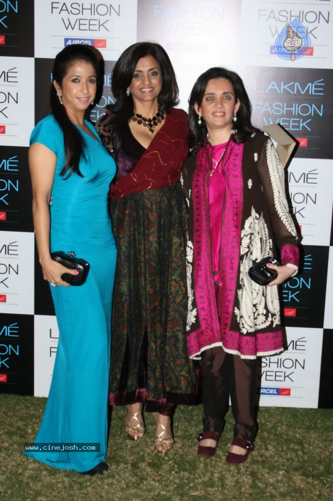Lakme Fashion Week Day 5 Guests - 99 / 172 photos