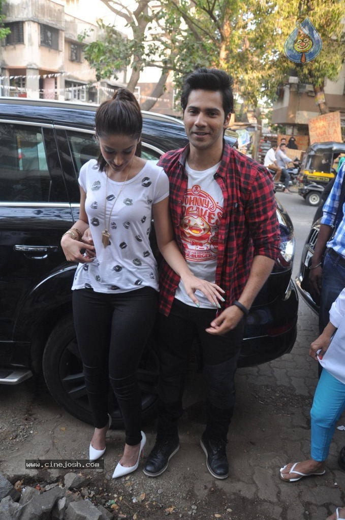 Main Tera Hero Team at Cafe Coffee Day - 19 / 42 photos