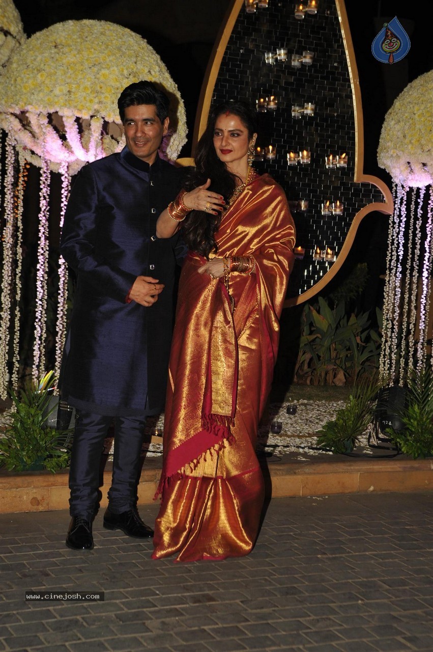 Manish Malhotra Niece Riddhi Malhotra Wedding Reception - 4 / 125 photos