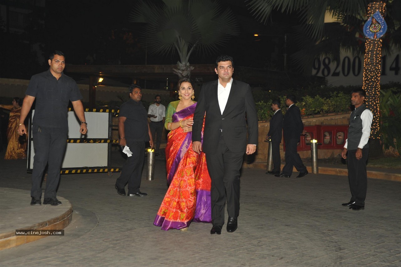 Manish Malhotra Niece Riddhi Malhotra Wedding Reception - 13 / 125 photos