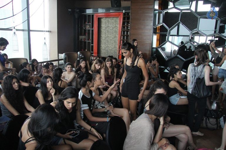 Model Auditions for LFW Winter Festive 2015 - 20 / 60 photos
