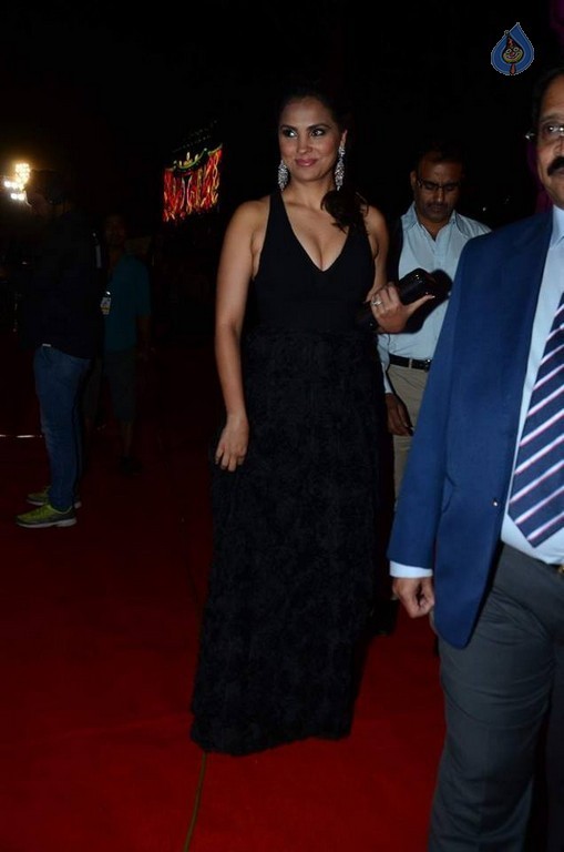 Mumbai Police Melawa Umang Red Carpet - 21 / 37 photos