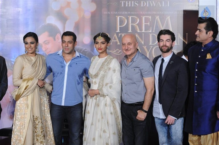 Prem Ratan Dhan Payo Trailer Launch - 6 / 62 photos