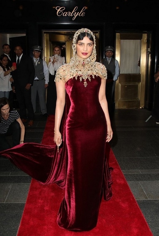 Priyanka Chopra At The MET Gala 2018 - 3 / 15 photos