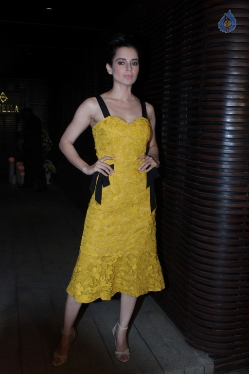 Priyanka Chopra Host Success Party of Ventilator Movie - 5 / 42 photos