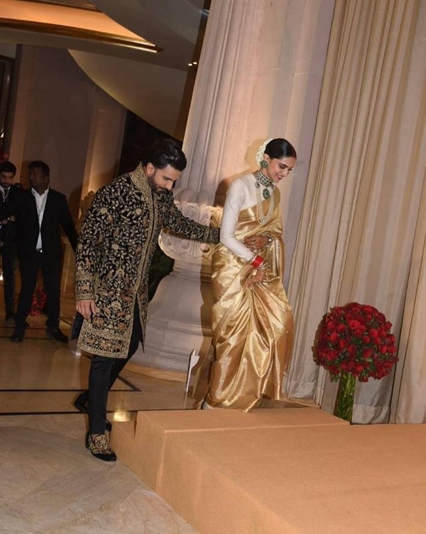 Ranveer Singh and Deepika Padukone Reception Photos - 8 / 9 photos