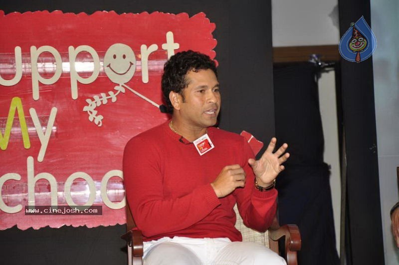 Sachin at NDTV Support My School Event - 15 / 30 photos
