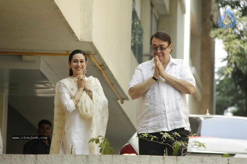 Kareena Kapoor Wedding Mehndi Ceremony - 26 / 60 photos