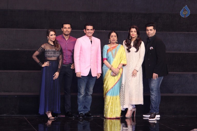 Sarbjit Team at IGT - 16 / 26 photos