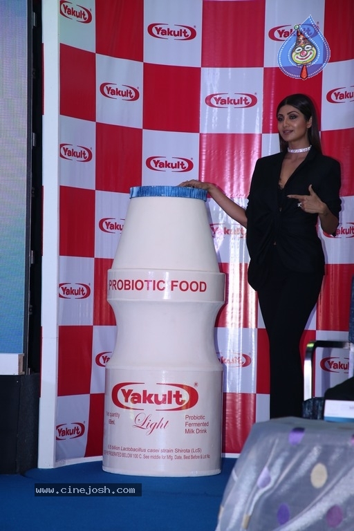 Shilpa Shetty Unveil New Yakult Light Photos - 1 / 9 photos