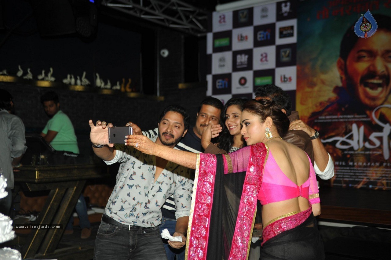 Shreyas Talpade Birthday Party - 16 / 60 photos