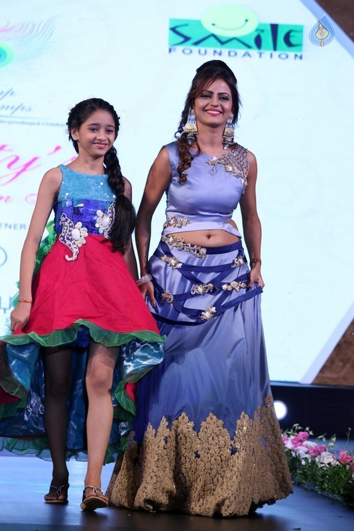 Smile Foundation 11th Edition Of Ramp For Champs - 49 / 63 photos