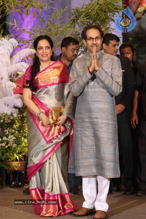 Sonam Kapoor And Anand Ahuja Wedding Reception Photos - 11 / 37 photos