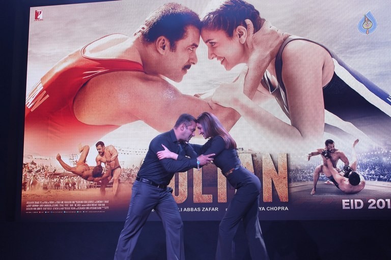 Sultan Trailer Launch Photos - 5 / 26 photos