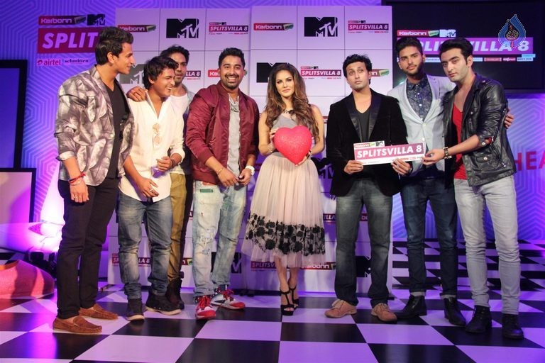 Sunny Leone at MTV Splitsvilla 8 Press Meet - 17 / 40 photos
