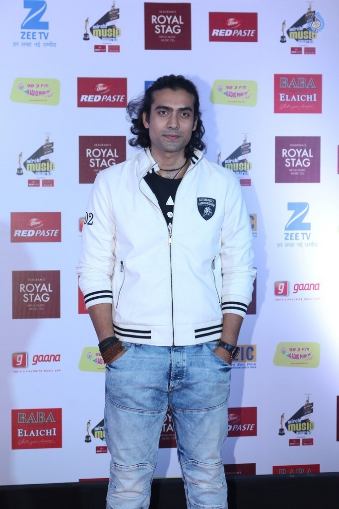 The Red Carpet of 9th Mirchi Music Awards - 2 / 105 photos