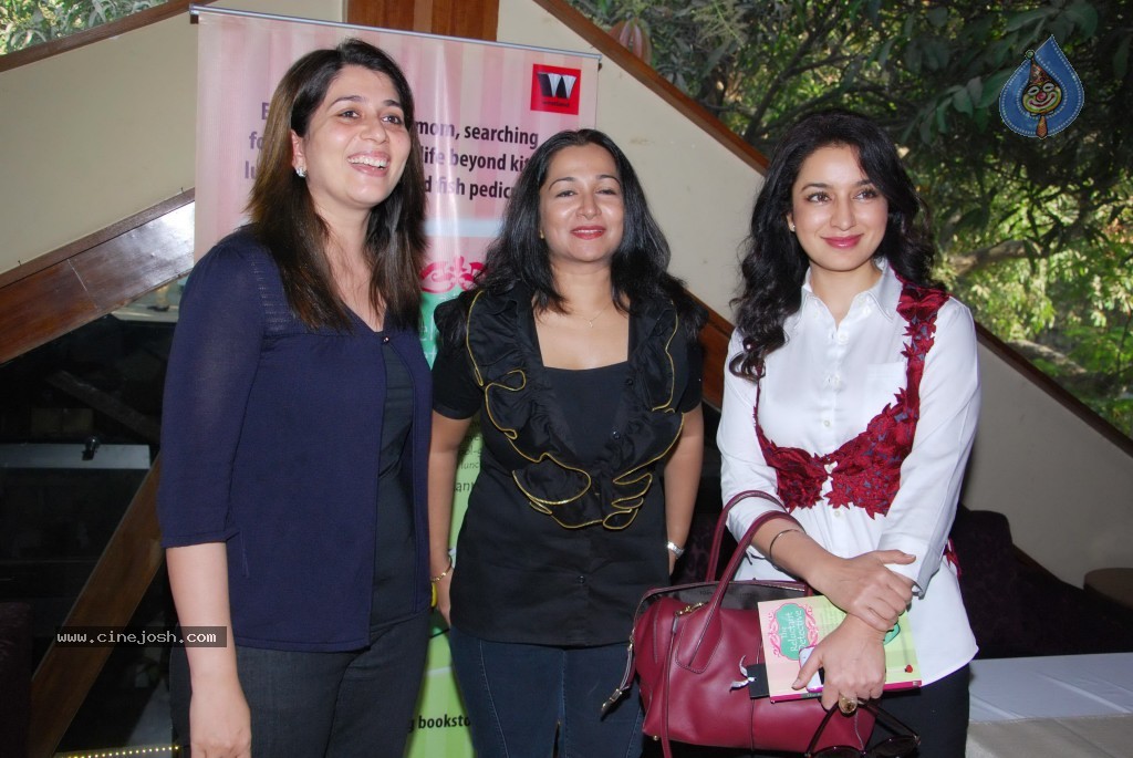 Tisca Chopra at Kiran Manral Book Launch - 5 / 23 photos