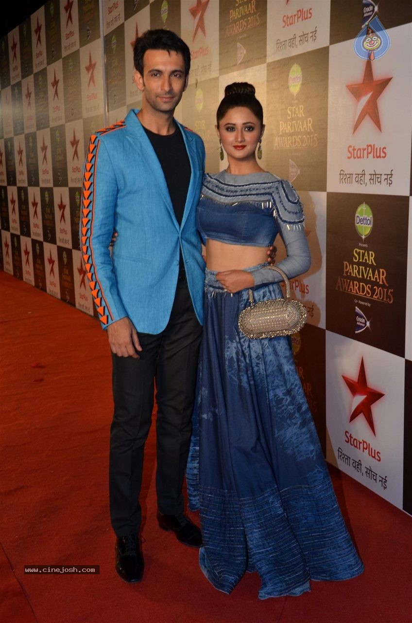 Top TV Celebs at the Star Parivaar Awards 2015 - 11 / 64 photos