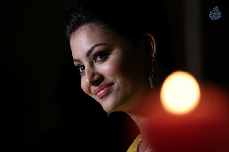 Urvashi Rautela Celebrates Deewali - 15 / 32 photos