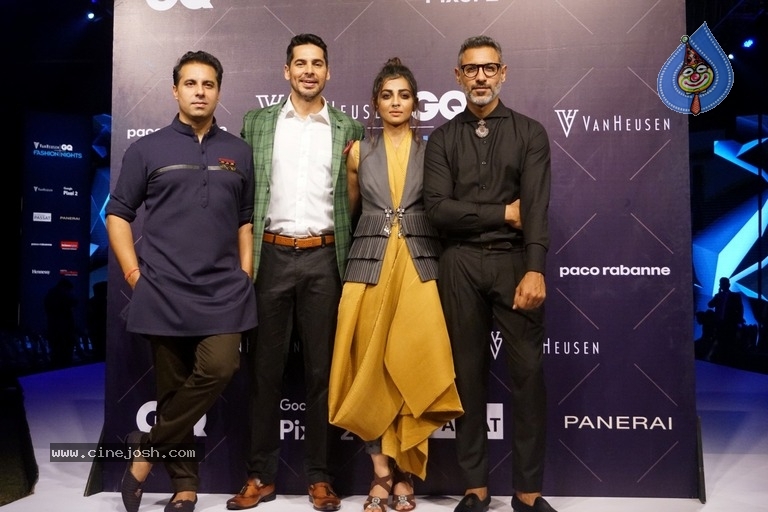 Van Heusen GQ Fashion Nights 2017 - 14 / 52 photos