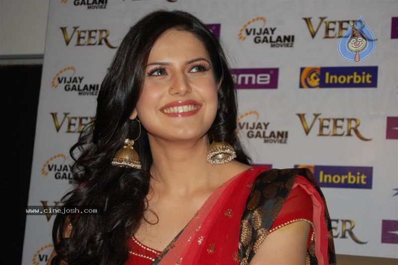 Veer Flim Heroine Zarine Khan Photo Stills - 27 / 27 photos