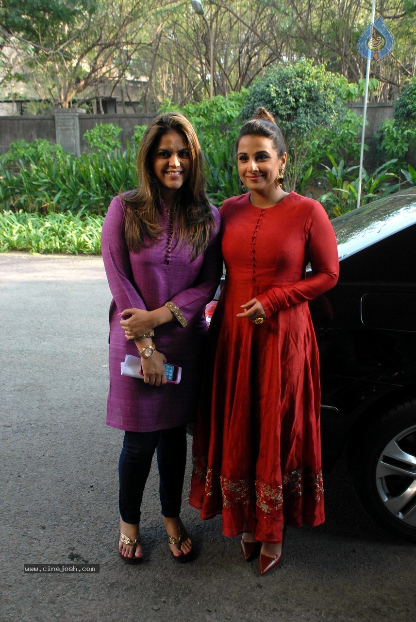 Vidya Balan at Cultural Hub Event - 18 / 39 photos