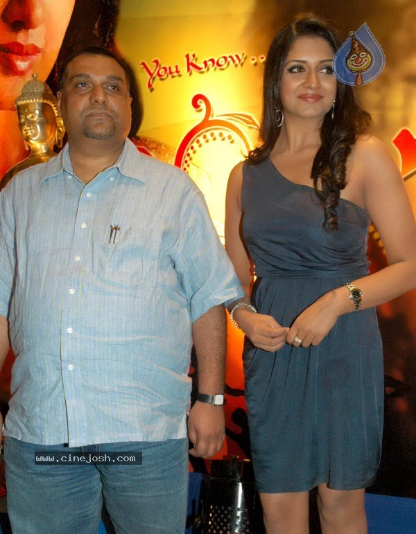 Vimala Raman at You Know Amrapalli Film Launch - 11 / 20 photos