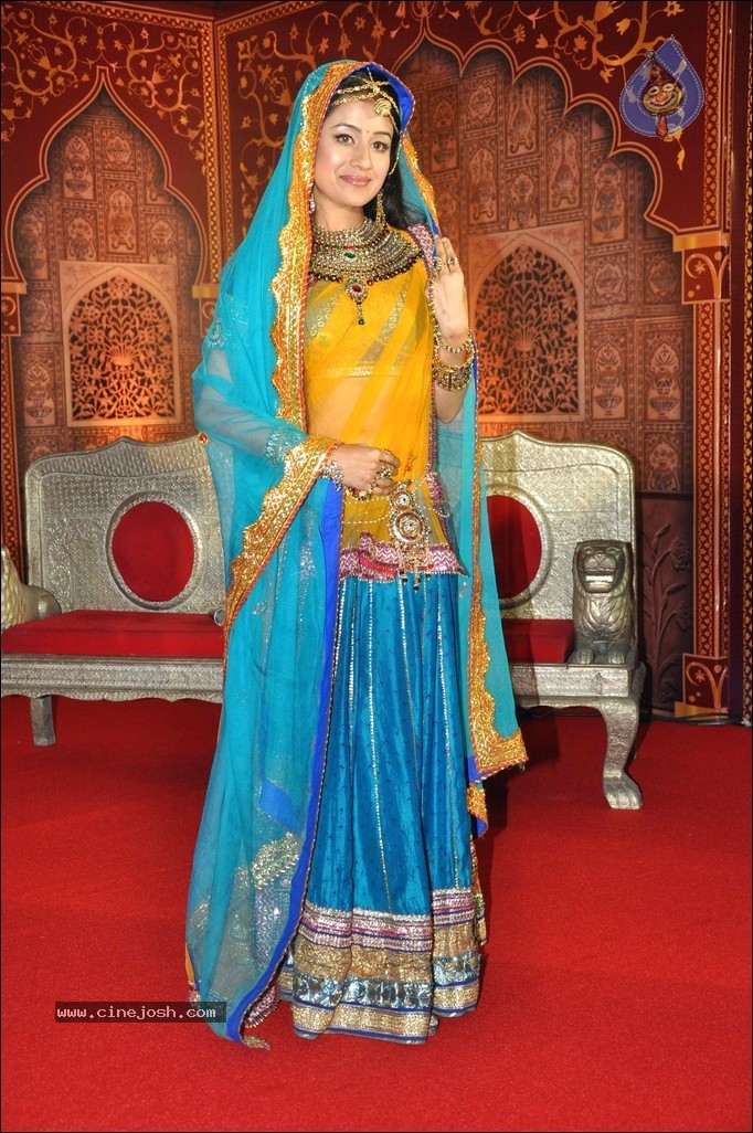 Zee TV Jodha Akbar Show Launch - 10 / 41 photos