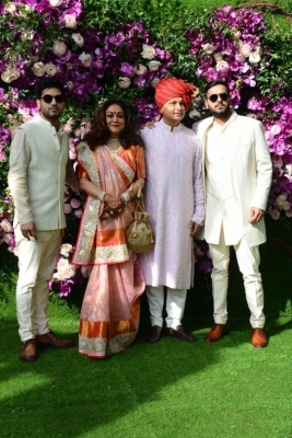 Akash Ambani and Shloka Mehta Wedding Reception - 24 of 38