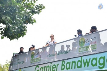 Alia Bhatt Launches Garnier Bandwagon - 6 of 34