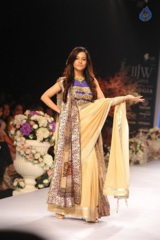 Beti Show by Gitanjali at IIJW 2015 - 69 of 96