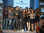 bolly-celebs-at-day-4-lfw-summer-resort-2015