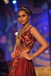 bolly-celebs-walks-the-ramp-at-iijw-2014-grand-finale