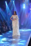 bolly-celebs-walks-the-ramp-at-iijw-2014-grand-finale