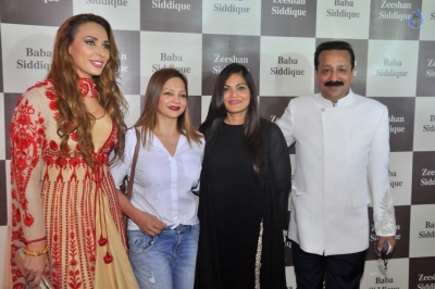 Bollywood Celebrities At Baba Siddique Iftar Party - 22 of 78