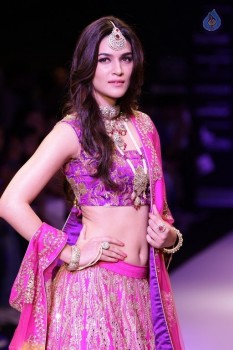 Bollywood Celebrities at IIJW 2015 Fashion Show 1 - 12 of 81